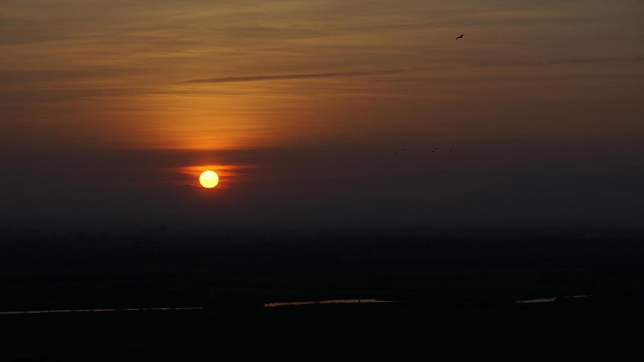 Les couchers de soleil à Empuriabrava Extérieur photo